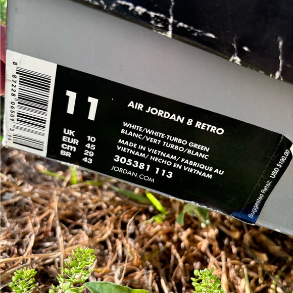 Jordan 8 Retro - Picture 9 of 10